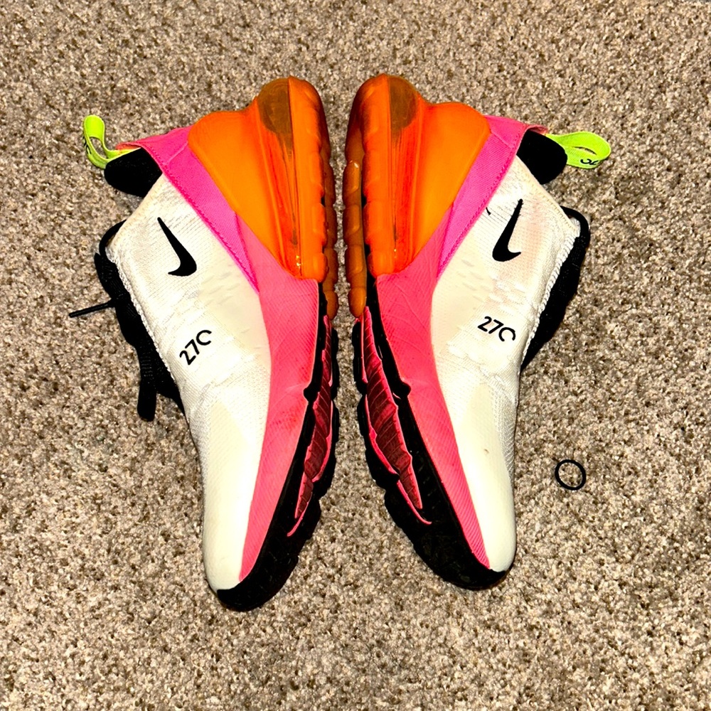 AirMax 270 gently used